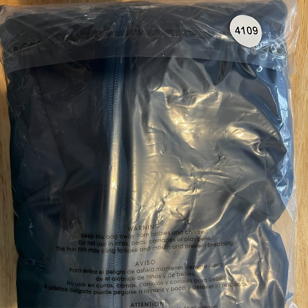 The North Face Windbreaker Jacket Women Medium Blue Full Zip Hood‎ Dryvent Rain - Picture 16 of 16